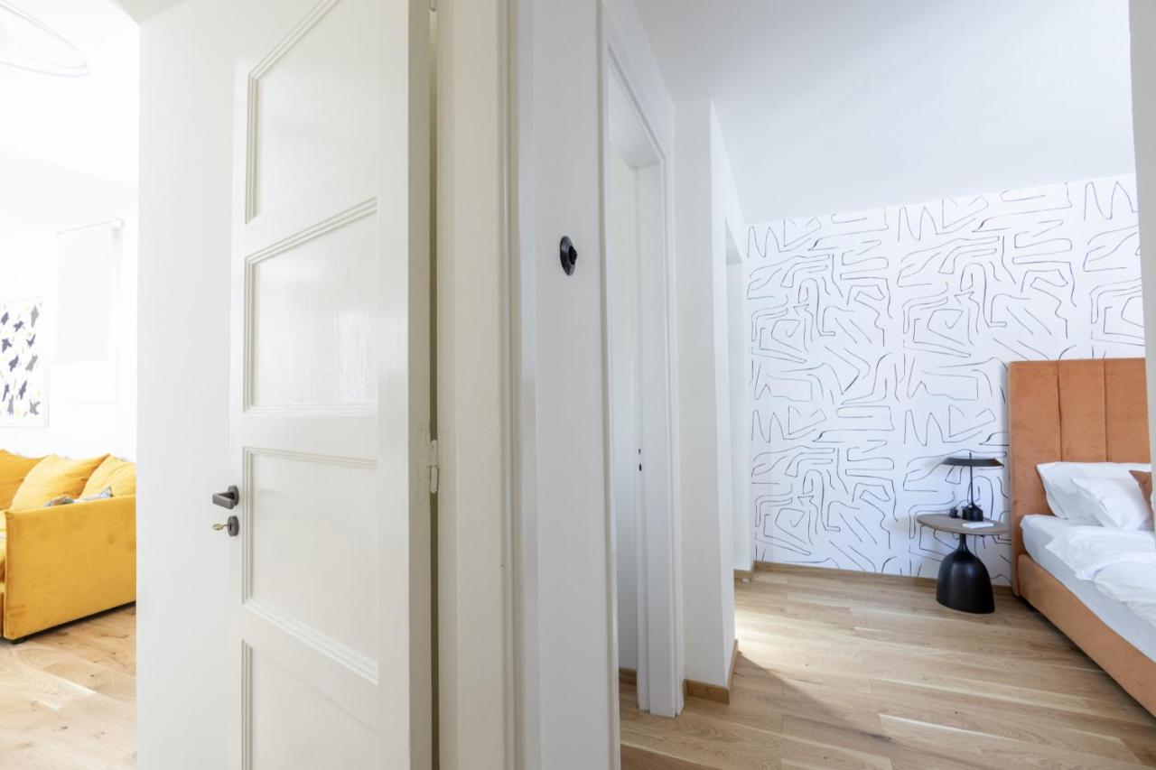 Meno Suite With Private Terrace - Jaccuzzi, Acropolis View Atena Exterior foto
